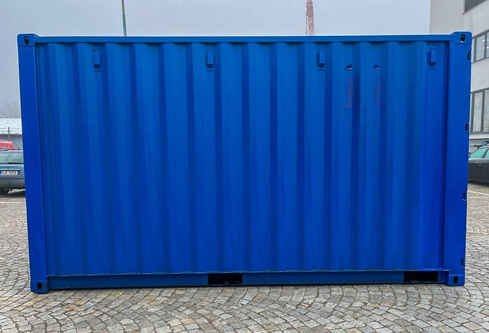 Contenedor estándar de 15 pies: contenedor de envío compacto para espacios reducidos.