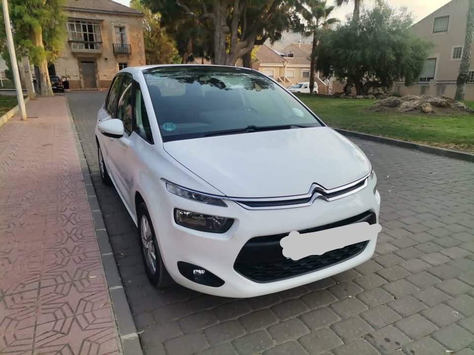 Citroën C4 Picasso 1.6 HDi 120 CV – 2016