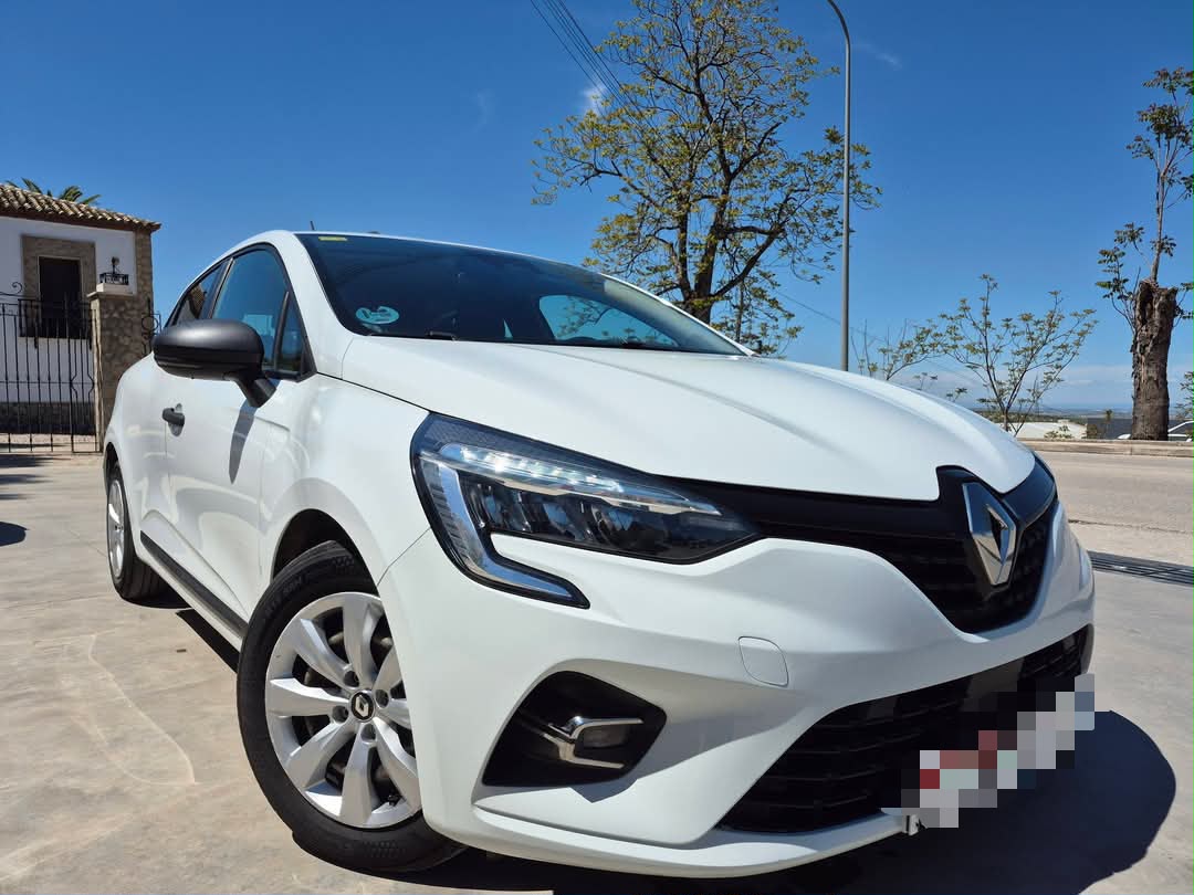 Renault Clio V 1.5 Blue dCi 100 CV – 2021
