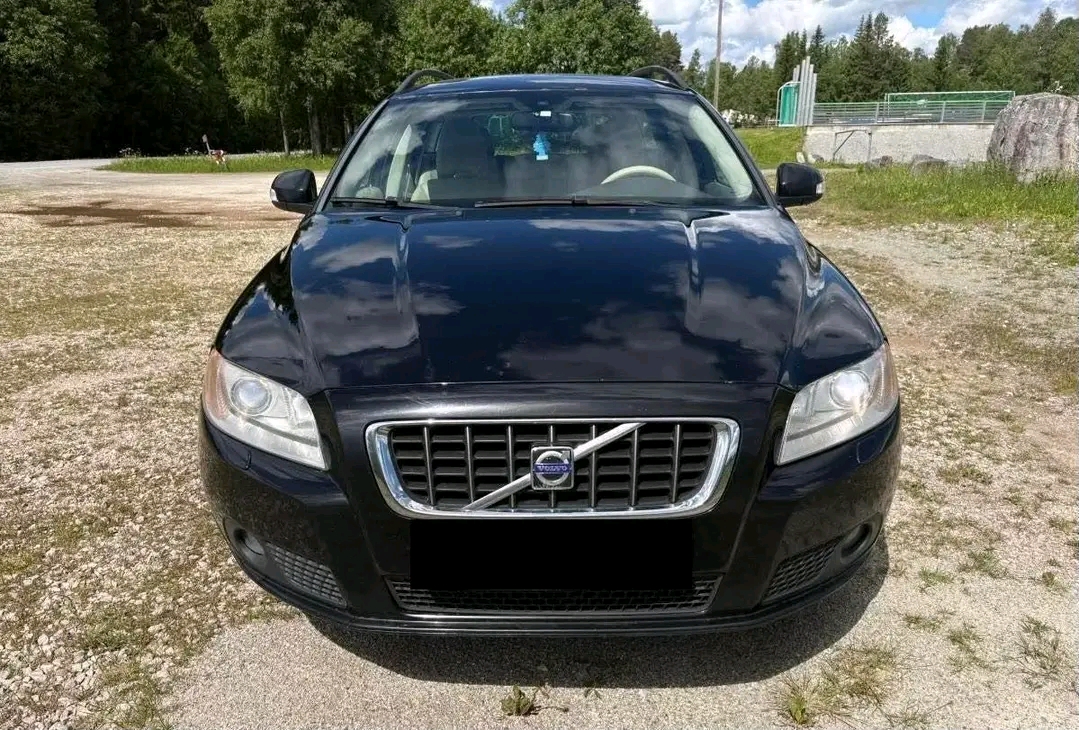 Volvo V70 2.4 D 163 CV