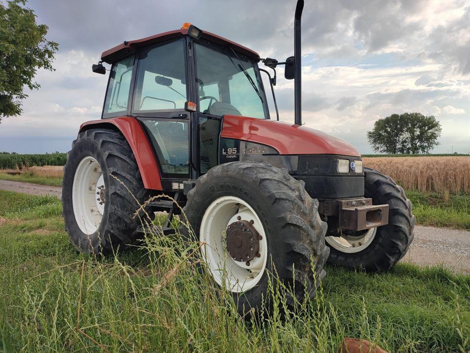 New Holland G240 Turbo Diésel 1998